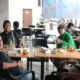 Serunya Nobar Prancis VS Spanyol di Cafe Agam, Bang Ilham Ajak Anak Muda Medan Tiru Kejayaan Legenda Bola 80-an