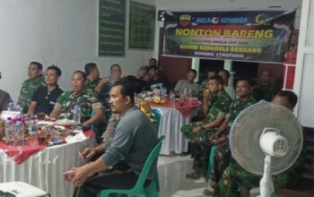 Danramil Kotarih Gelar Nobar Piala Dunia 2026