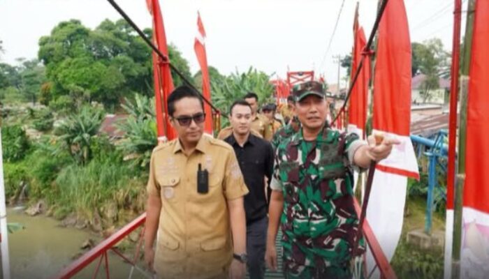 Waket Komisi 4 DPRD Hadiri Peresmian Jembatan Garuda