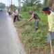 Babinsa Kodim DS Bersama Warga Laksanakan Sabtu Bersih di Pematang Kasih