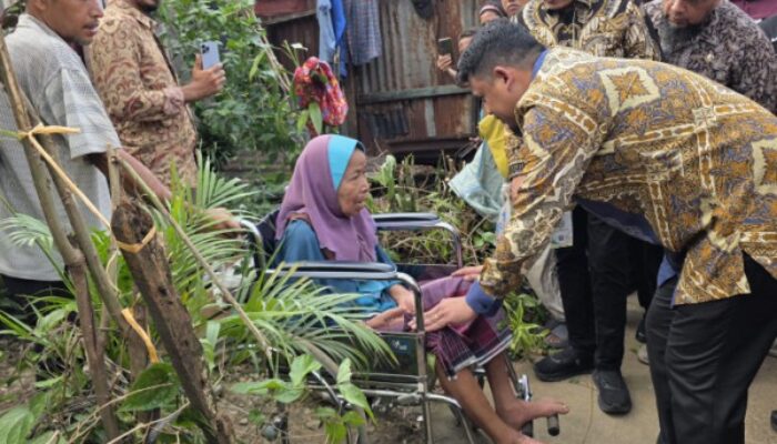 Rumah Korban Puting Beliung di Medan Johor Dibangun Pemprovsu, Bobby: Harus Tuntas