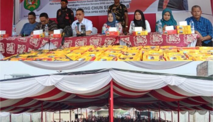 Wong Ajak Ribuan Warga Doa Bersama saat Pelaksanaan Sosperda