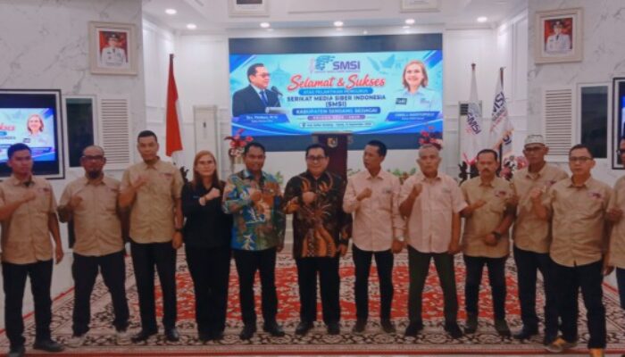Bupati Sergai Klaim Ekonomi Tertinggi di Sumut 5,96%, Forwaka Sumut Hadiri Pelantikan SMSI Sergai