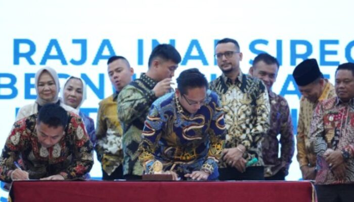 Rico Waas Teken Komitmen Bersama Cegah Korupsi