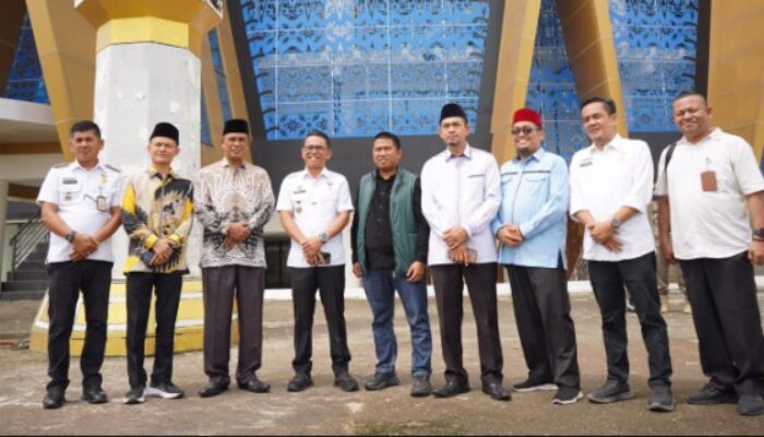 Wawalkot Medan Minta Kontraktor Rawat Gedung MIC hingga Maret 2027