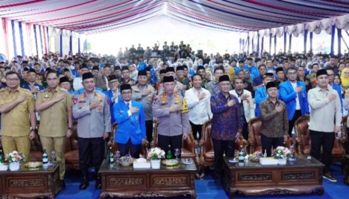 Rico Hadiri Kuliah Umum Kapolri di PKKMB UMSU 2026