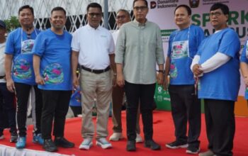 Jalan Sehat Spark Go To Campus, Rico : Pentingnya Edukasi Kesehatan Reproduksi
