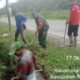 Koramil 16/DMS dan Warga Gotong Royong Bersihkan Jalan Desa, Dukung Lingkungan Sehat dan Asri